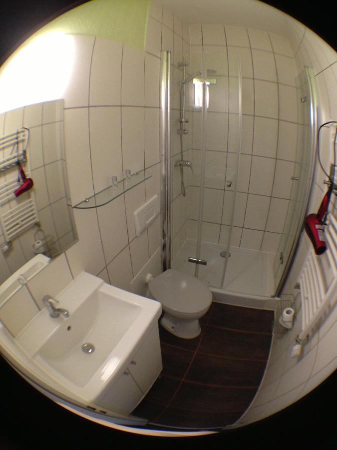 Pension Leipzig Georgplatz Ruang foto