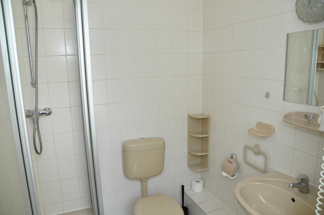 Pension Leipzig Georgplatz Ruang foto